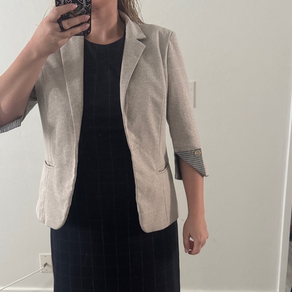 Elegant Beige Blazer with Striped Cuffs